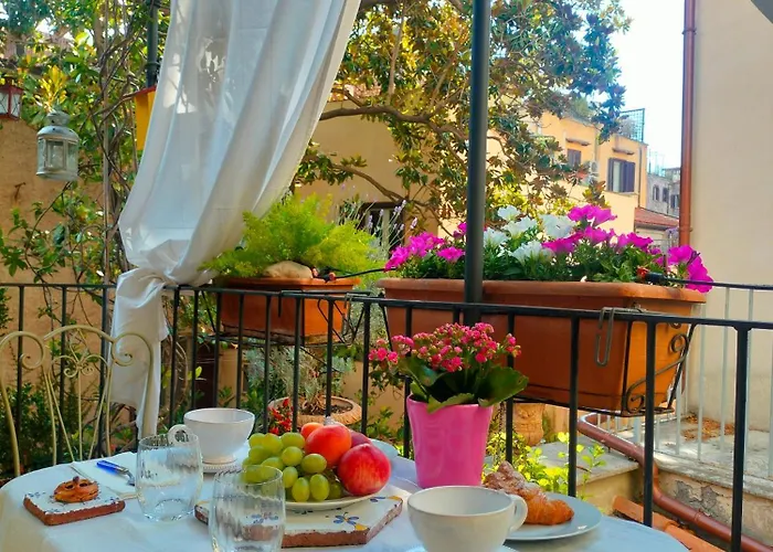 Casa Frida - A Lovely View On Ancient Court Appartement *