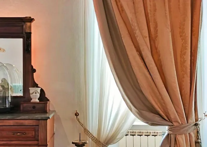 Casa Frida - A Lovely View On Ancient Court Rome