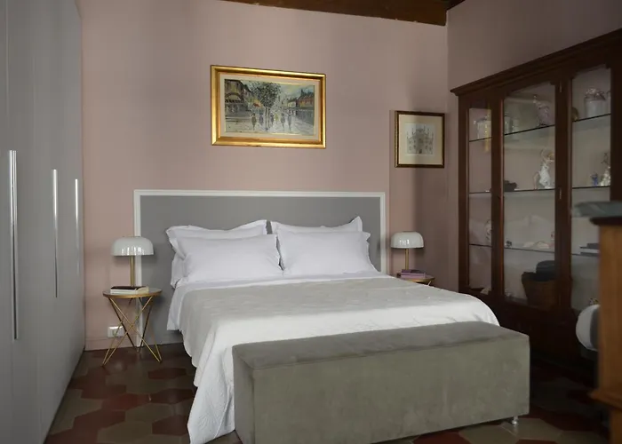 Casa Frida - A Lovely View On Ancient Court